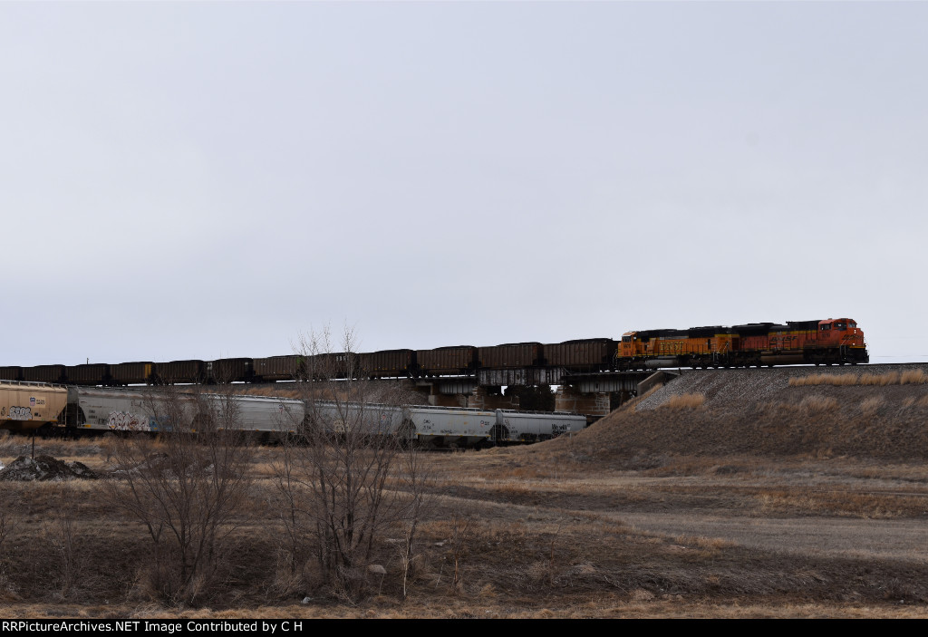 BNSF 9216/9976